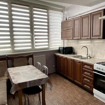 Здається в оренду 2х кімнатна квартира по вул.Рівеньскій