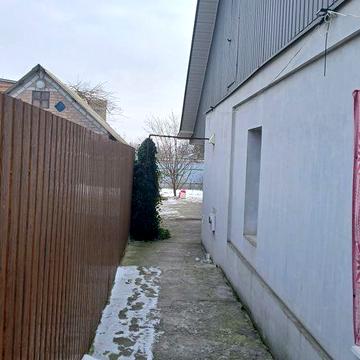 Продаж частини  будинку