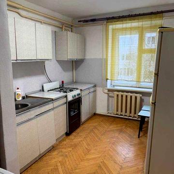 Оренда 1-кімнатної квартири (р-н Хоткевича)