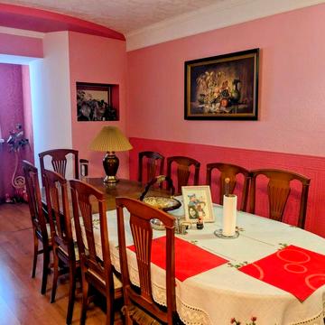 4-кімнатна квартира в цегляному будинку