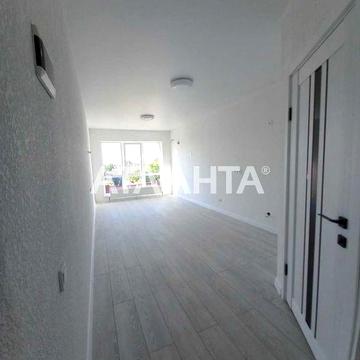 Квартира з ремонтом у новому цегляному будинку