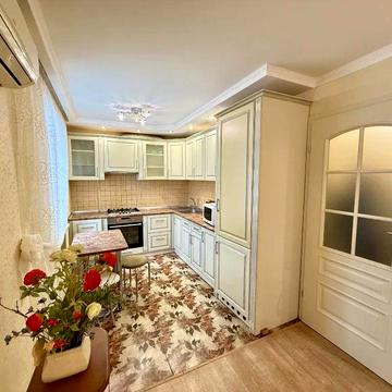 Продам 2х квартиру прНауки ( газ,ремонт, мебель) , рнДафи