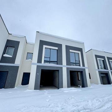 Продається Готовий Таунхаус з гаражем 144 м2 з комунікаціями Вовчинці!