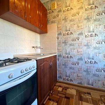 Тетянинська вул. (Леваневського), 4