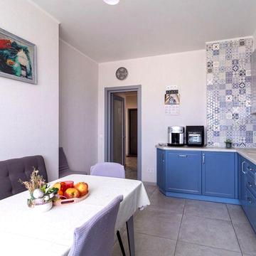 Оренда 2 кімнатної квартири на Феодосійській 3 В, Голосіївській парк