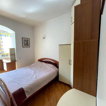 Здам двокімнатну квартиру, вул. Білоруська