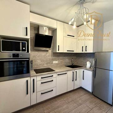 Довгострокова оренда 1к кв в жк Комфорт Таун 42 м2