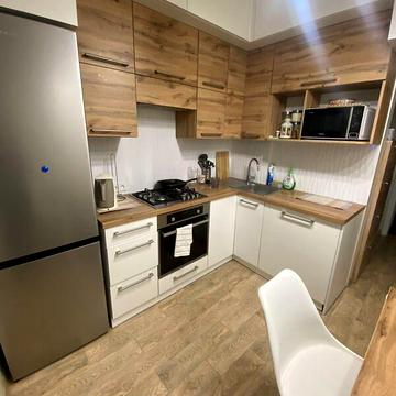 Довгострокова оренда 1к Квартира Скісна вулиця