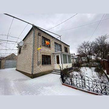 Двоповерховий будинок на Богополі