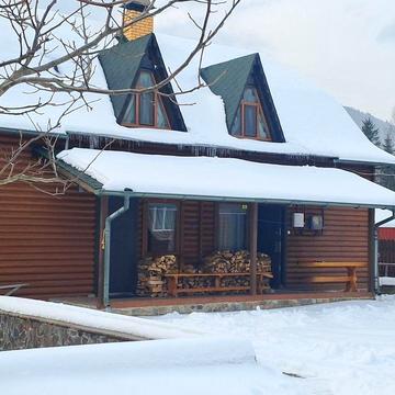 Будинок 141 м2 та 5 соток землі в довгострокову оренду в Старій Гуті