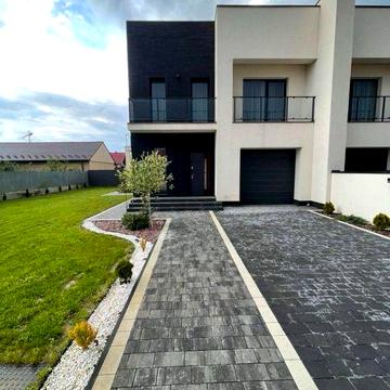 Продам дуплекс. вул. Тернопільська. Ужгород.Недалеко від Епіцентрів!!!