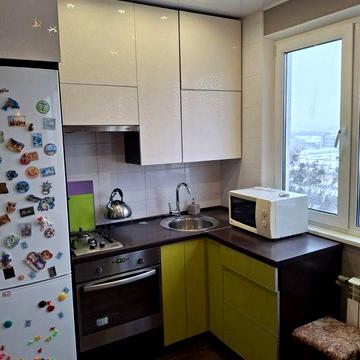 Сдаю 2-к.кв, метро Салтовское 2 мин, Непокорённых,28