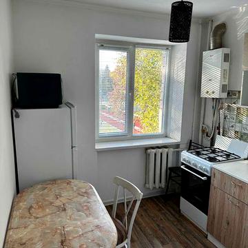 Здам 1-ну квартиру на просп. Космонавтів (від власника)