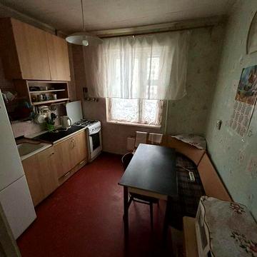 Сдам 2-ком.кв  Александры Экстер 8 ( Цветаевой)