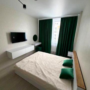 Продам 1 комнатную квартиру на среднем этаже ЖК 7 небо ЖК Седьмое небо