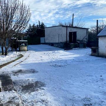 Продам затишний будинок біля річки, ділянка 40 соток