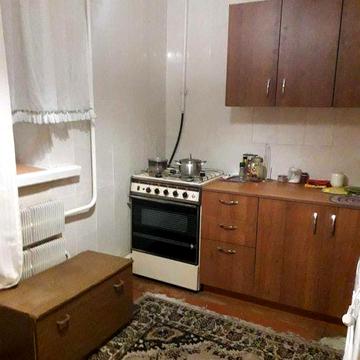 Здам частину будинку р-н Ери.