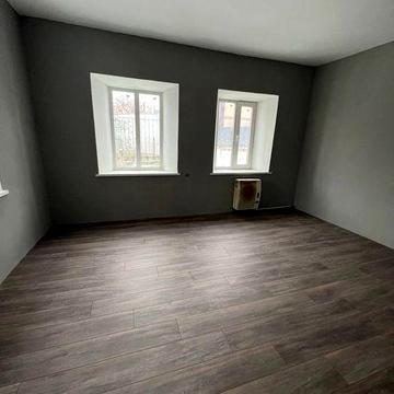 Продаж будинку в районі автовокзалу, на березі річки