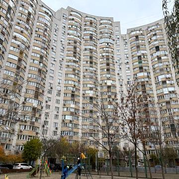 продаж квартири 1 кім 57м 15пов інвертор на ліфт вул. Урлівська 11/44