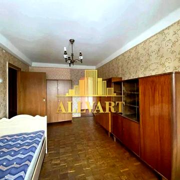 Продаж 2 кім квартири вул.Мілютенко 46