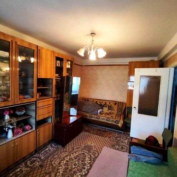 Продаж 1-кімнатної квартири в центрі міста.