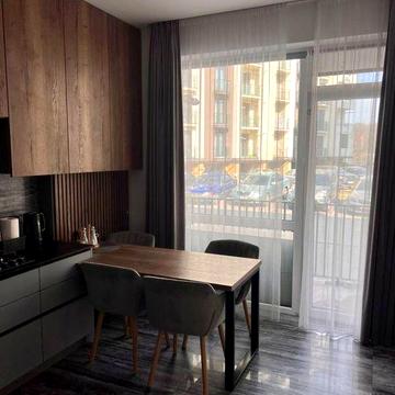 Продаж простороі 1,5 кімнатної біля парку Боздош