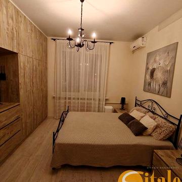 Двокімнатна квартира в Вознесенівському р-ні, проспект Соборний(019)