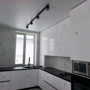 Продаю будинок в дуплексі на Таращанському