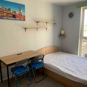 Оренда смарт біля метро Харківська ЖК Лебединий