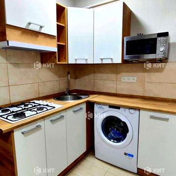 3к.71м2 Київська (м. Киевская, ул. Матюшенка 11) 131333