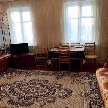 Продаю двокімнатну квартиру (Центр)