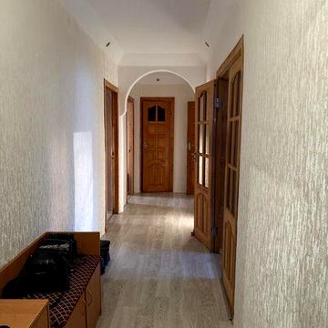 4 кімнатна /Грушевського/2 поверх/ СПЕЦКОШТИ!