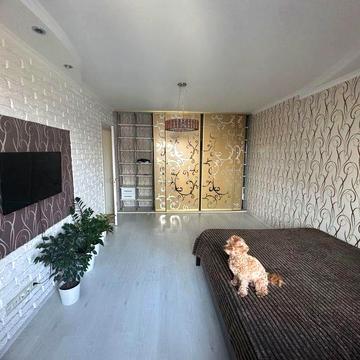 Оренда 1-кімнатної  квартири, ст. метро Позняки -1 хв  М. Гришка. 8