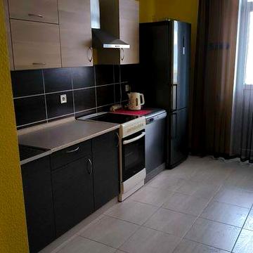 Сдам 2к.кв-ру.ЖК Парковые озера, Воскресенская ул.12г, Генератор.