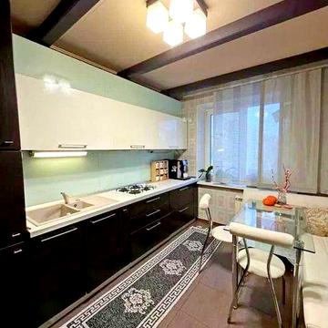 Продам 3к квартиру на Победе,пр.Героев