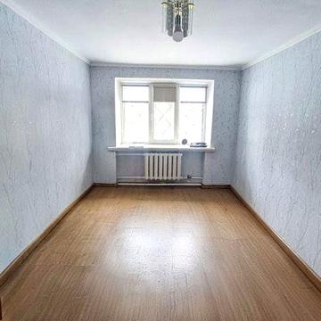 продам 2к квартиру, р-н 6 лікарні, зупинка поряд