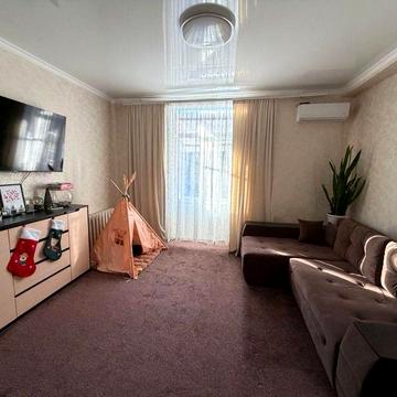 Продам 2х кім кв , Сталінка