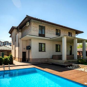 Прорізна, 38