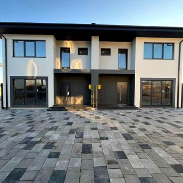 Продам котедж з комунікаціями. Газовик. БЕЗ КОМІСІЇ ДЛЯ ПОКУПЦЯ ! ! !