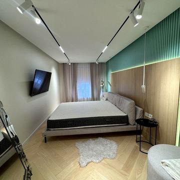 Оренда великогабаритної 3 кімнатної квартири вул.Зацепи