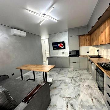 Оренда сучасної 1 км квартири в самому центрі