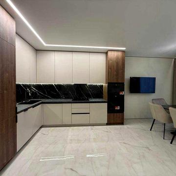 2-кімнатна + кухня-вітальня біля озера