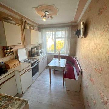 Продам 3к квартиру, пр. Героев 9 (Кодак)