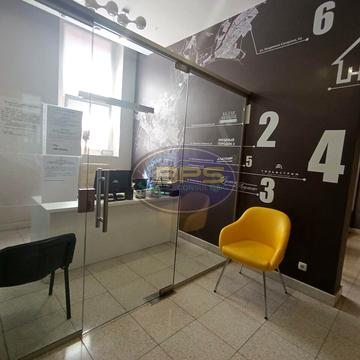 Генуезька вул., 24д к.1-3