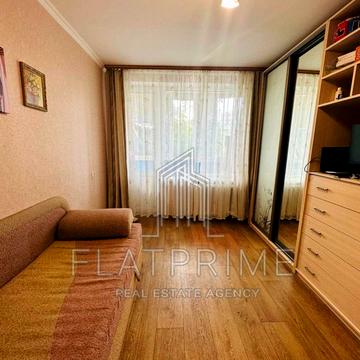 Лісовий просп., 24