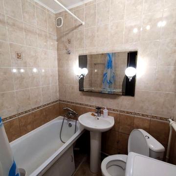 Сдаю хорошую однокомнатную квартиру ( ул.Скороходова).