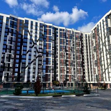 Здана видова 2 кім. квартира біля міського озера ЖК Manhattan Lite