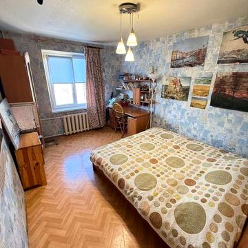 Є-відновлення! Продам двухстороннюю, большую 70м на Победе