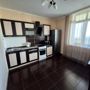 Воскресенська вул., 12-В