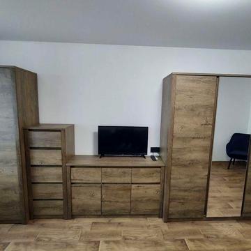 Р-н Фурманова квартира з гарним ремонтом